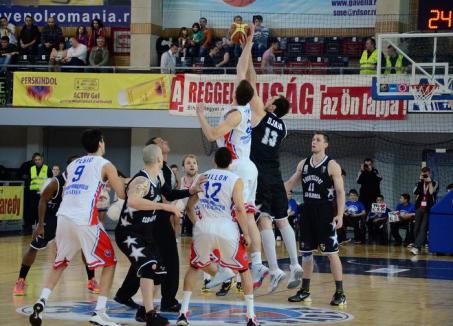 După un final dramatic, CSM Oradea a pierdut cu 67-68 al doilea joc cu U Mobitelco